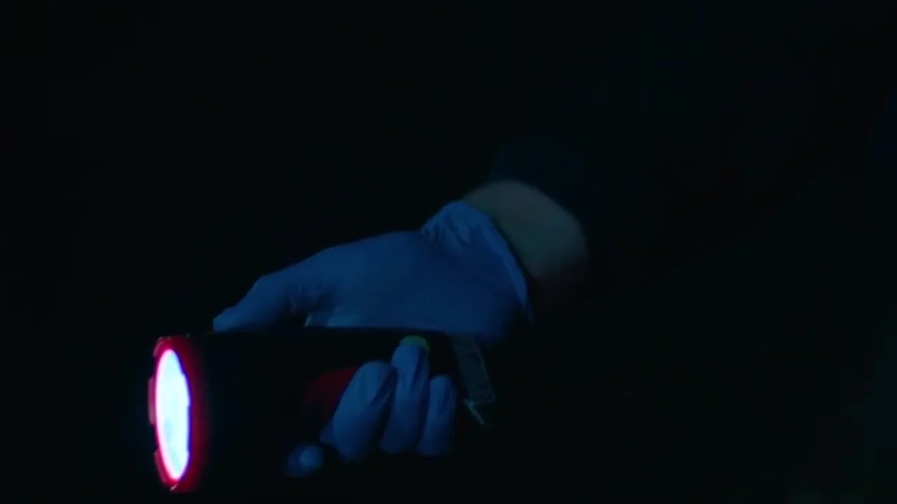 Кадры из сериала Бумажный дом 4 серия 1 сезон (2021)